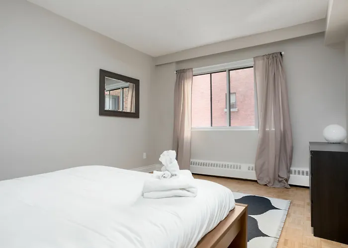 Hip 2Br In Downtown Mtl By Sonder